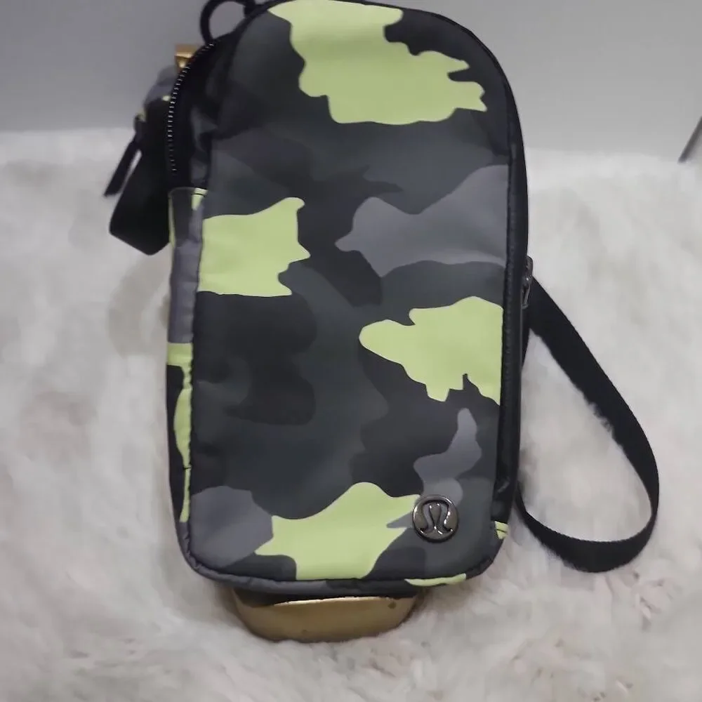 Lululemon Modular Phone Crossbody Bag  Camo